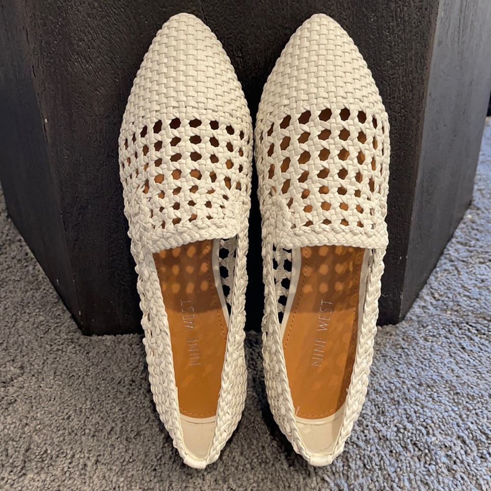 Nine west flats